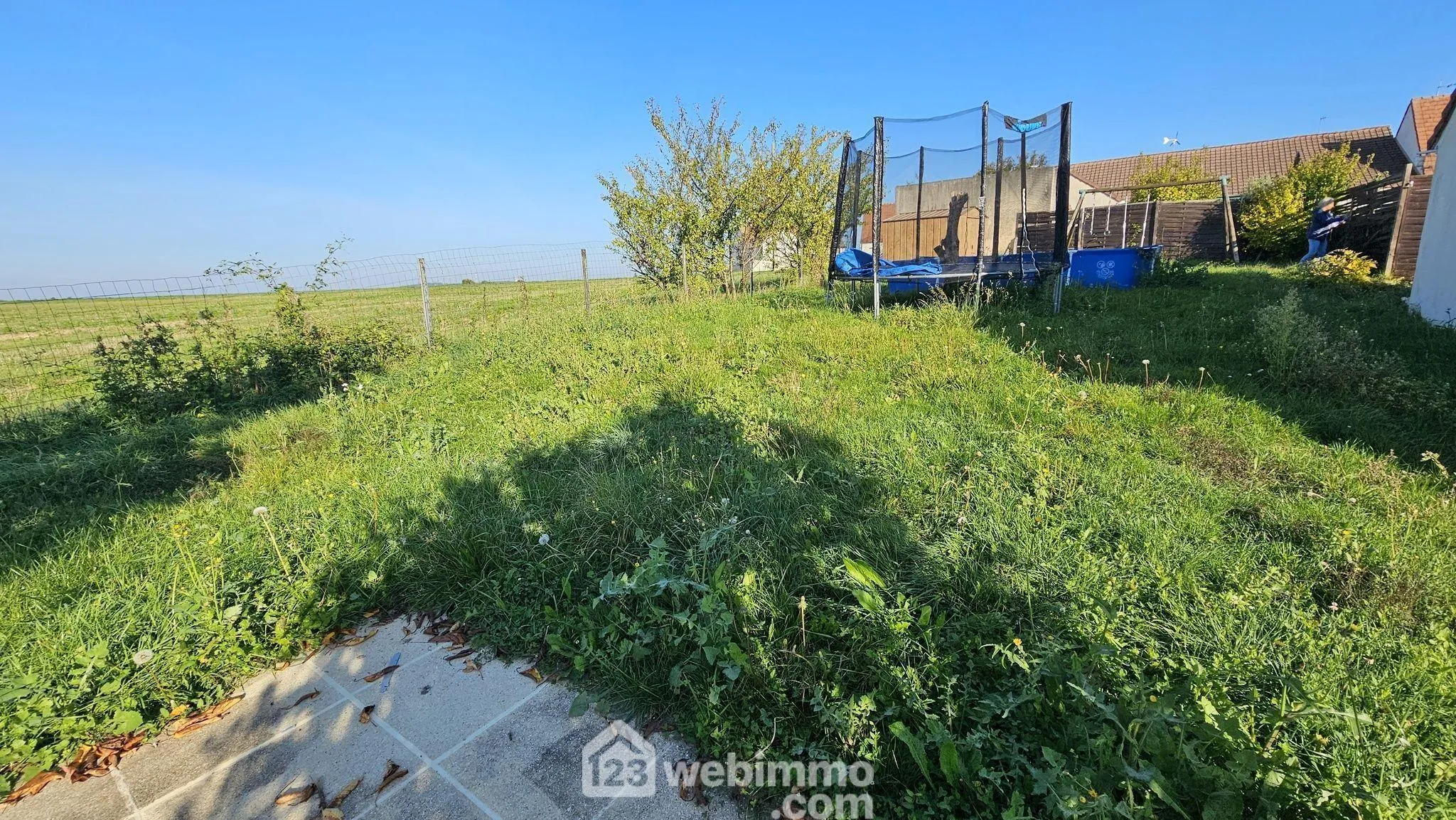 Maison de plain-pied de 100 m² avec jardin à La Grande Paroisse 