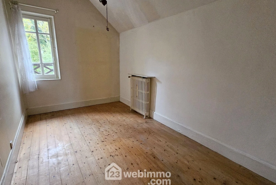 Belle maison bourgeoise de 164 m² à Le Malesherbois avec dépendance et garage 