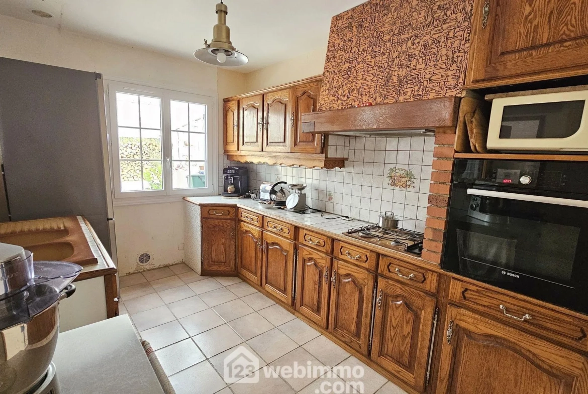 Belle maison de 111m² avec jardin et sous-sol à Aulnay-la-Rivière 