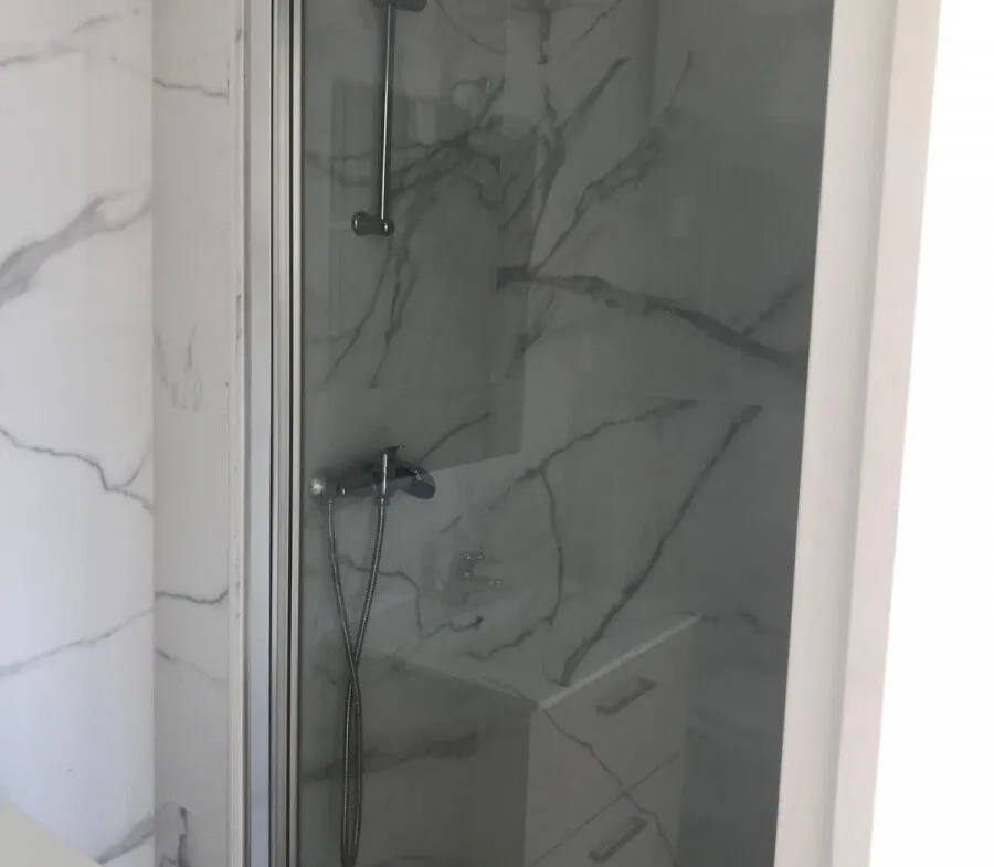 Charmant appartement rénové de 27 m² à Châtenay-Malabry Place de l’église 