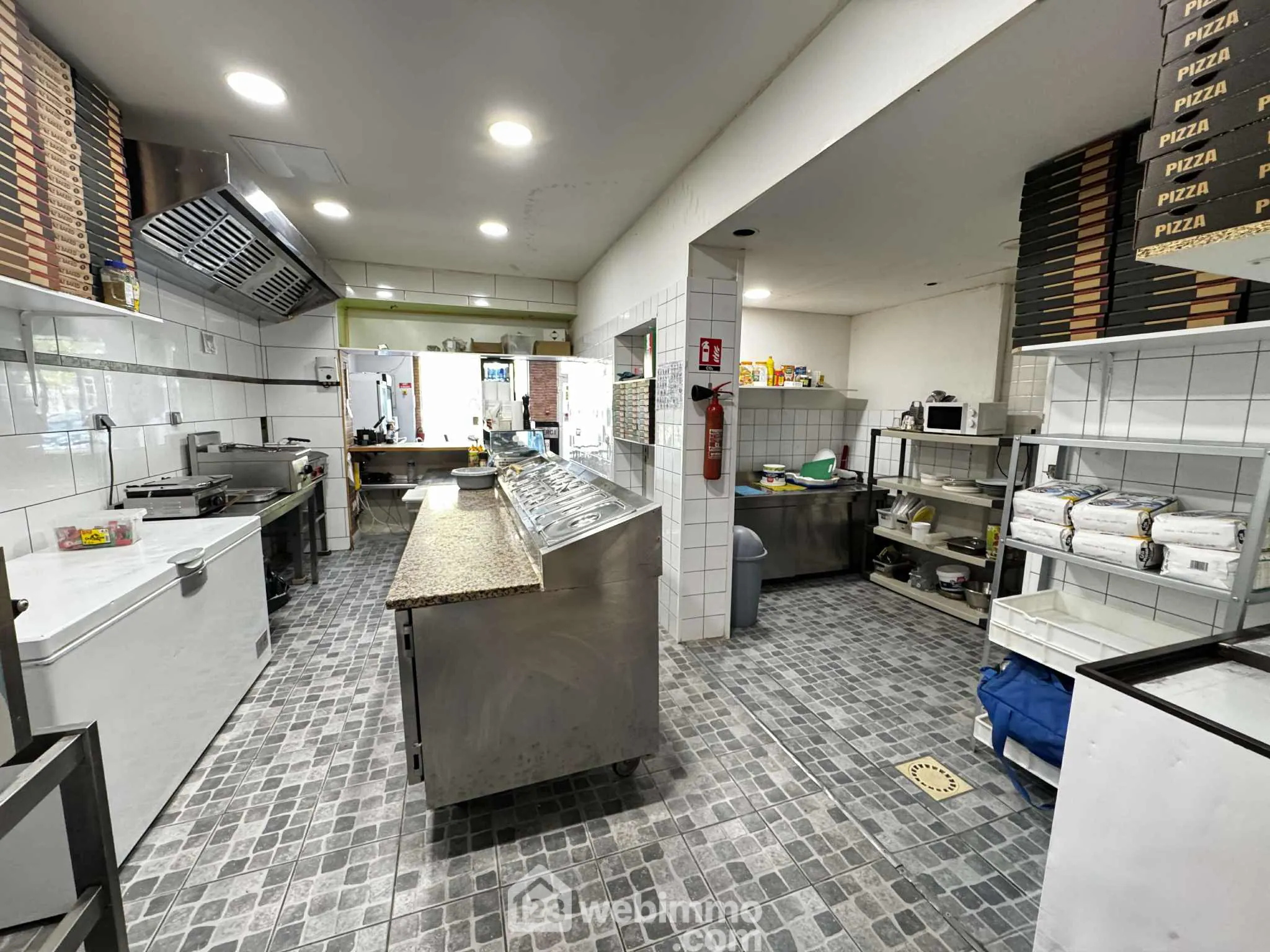 Fonds de commerce de pizzeria de 58 m² à Saint-Quentin à vendre 
