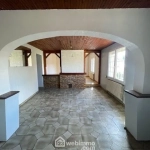 Appartement à Noyon de 83 m² avec jardin, garage et terrasse, idéal pour famille ou retraités