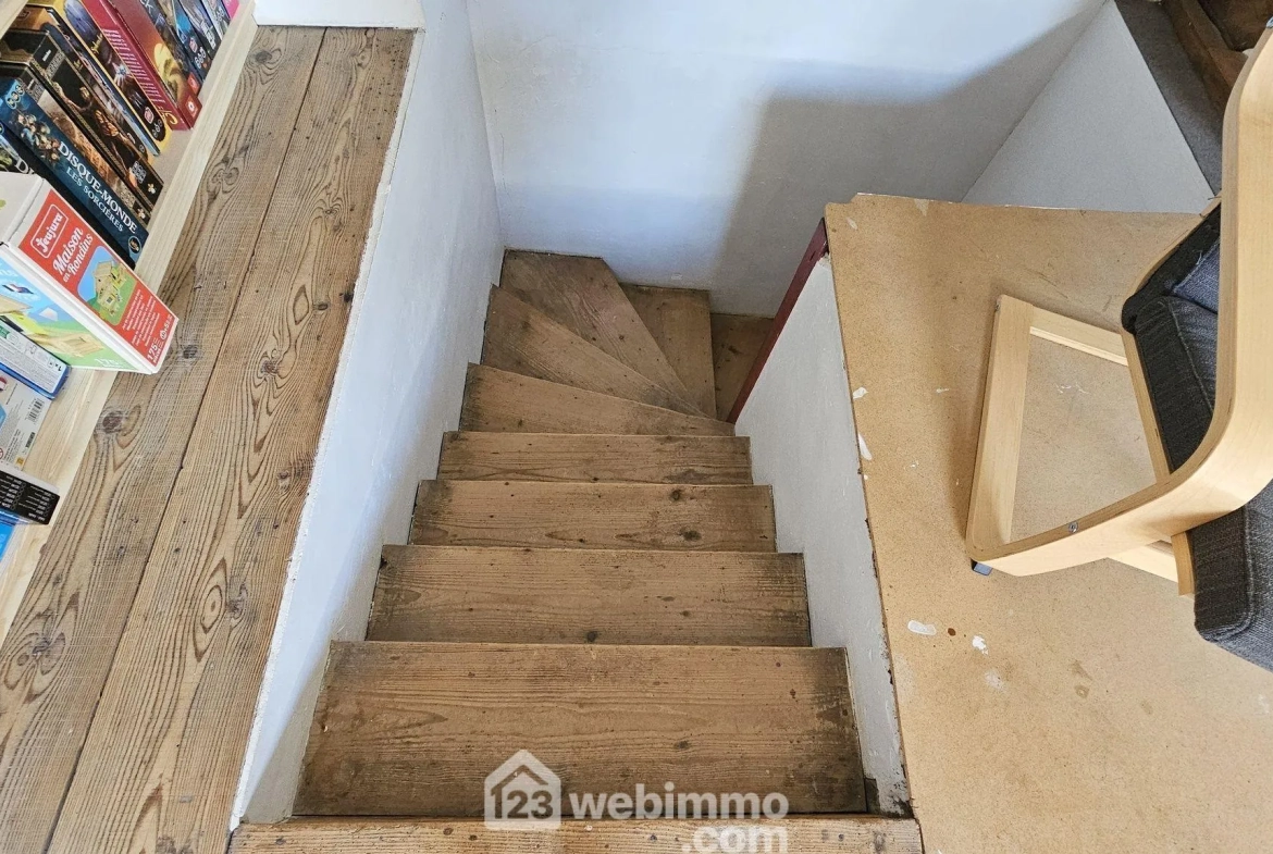 Maison en pierre de 120 m² avec garage et jardin à La Ferté-Alais 