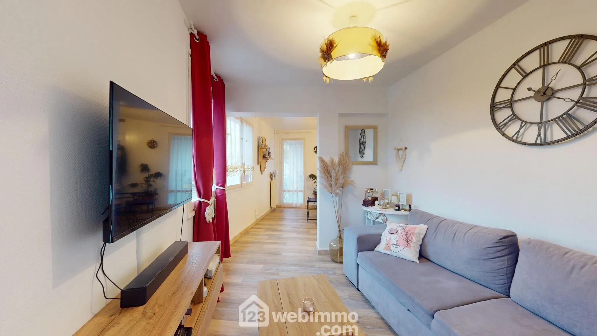 Bel Appartement de 58 m² à Noyon avec Balcon et Cave 