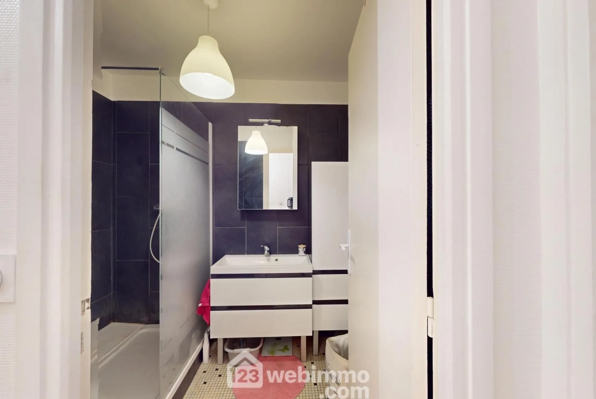 Bel Appartement de 58 m² à Noyon avec Balcon et Cave 