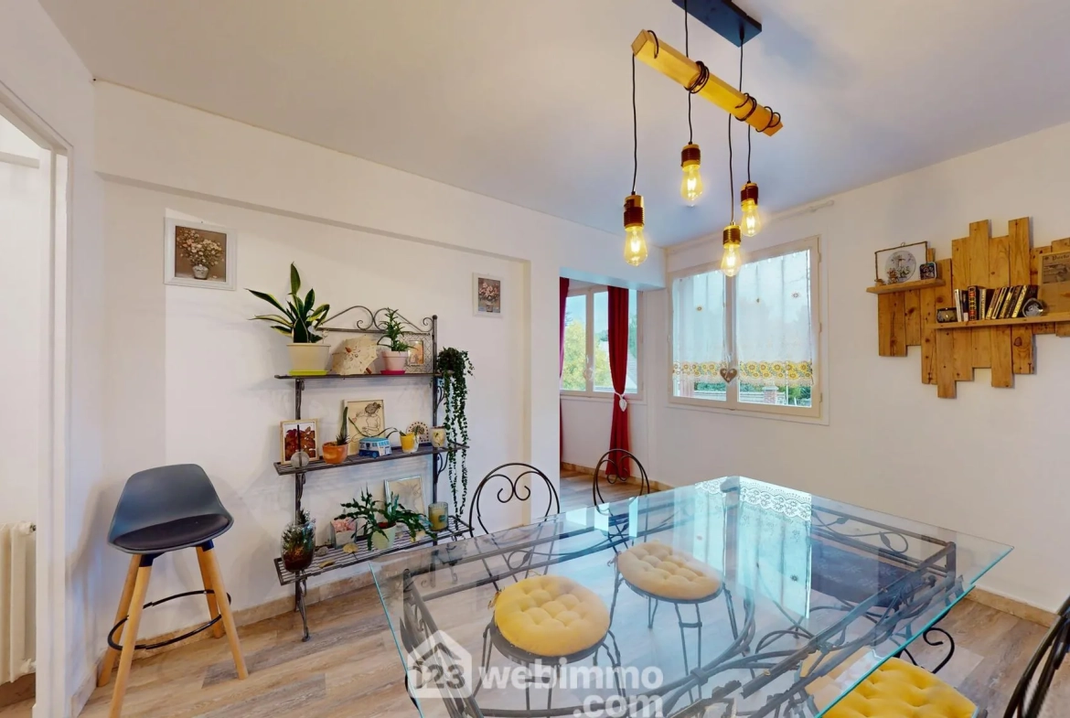 Bel Appartement de 58 m² à Noyon avec Balcon et Cave 