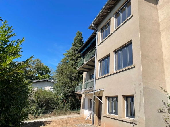 Appartement T2 avec jardin et grande luminosité à Charbonnières-les-Bains