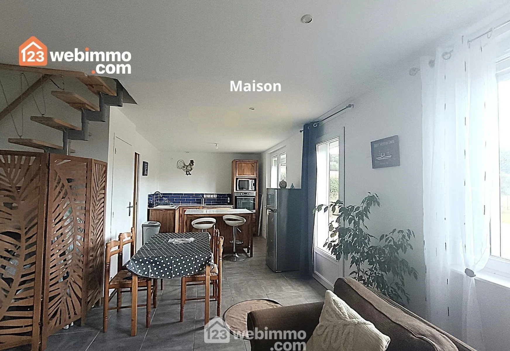 Maison lumineuse avec studio indépendant à Caouënnec-Lanvézéac en vente 