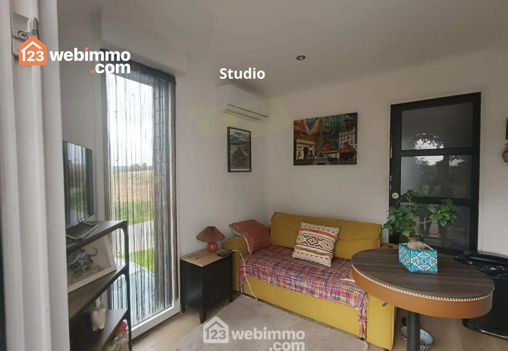 Maison lumineuse avec studio indépendant à Caouënnec-Lanvézéac en vente 