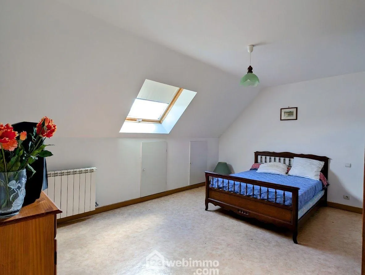 Belle maison de 158m² avec jardin et garage à Callac 
