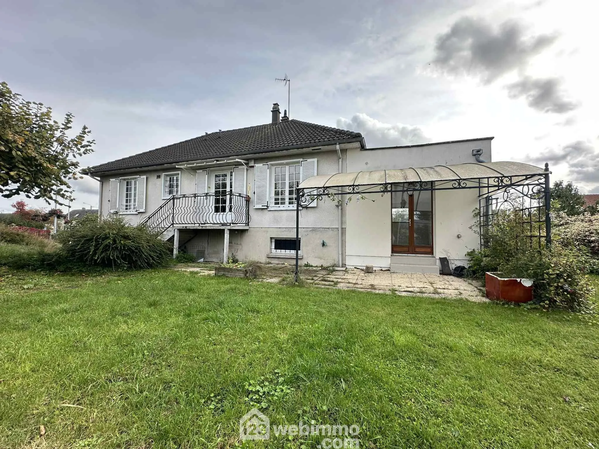 Vente maison 121m² à Athies-sous-Laon avec terrain clos 