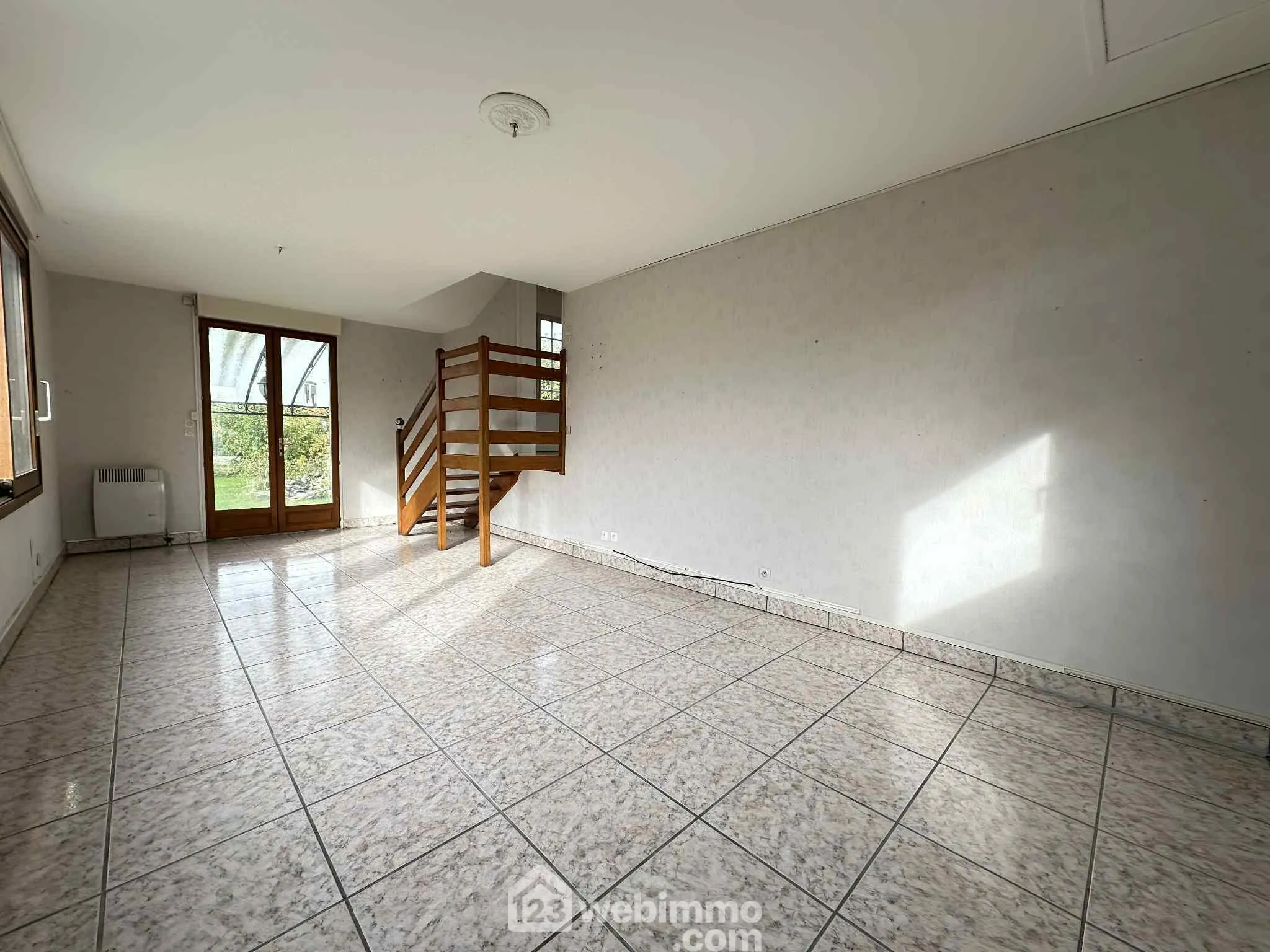 Vente maison 121m² à Athies-sous-Laon avec terrain clos 