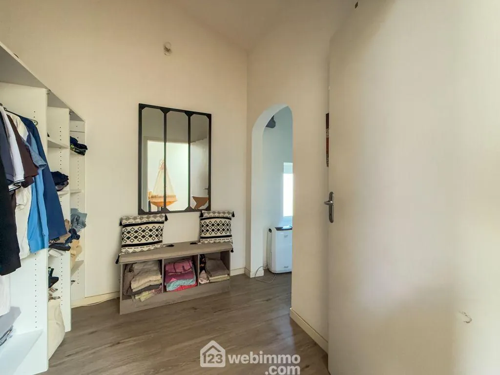 Belle maison en pierre de 160 m² près de Pouzauges avec jardin et dépendance 