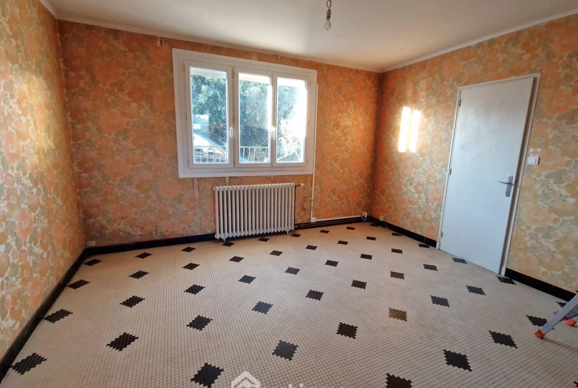 Maison de ville à vendre à La Roche-sur-Yon avec jardin et garage 
