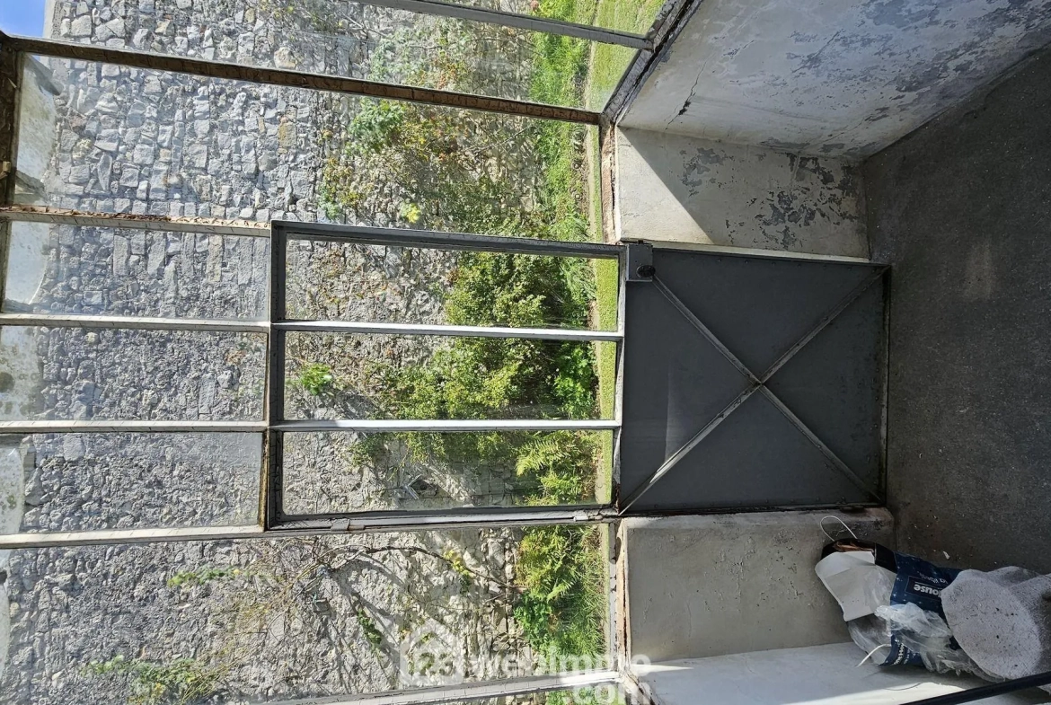 Maison en pierre de 90 m² à rénover à Milly-la-Forêt - Opportunité à saisir 