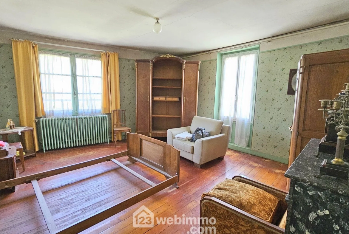 Maison en pierre de 90 m² à rénover à Milly-la-Forêt - Opportunité à saisir 