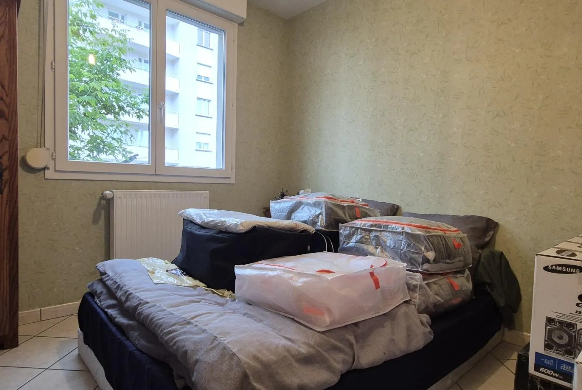Appartement 2 pièces à Dijon avec balcon et parking privé 