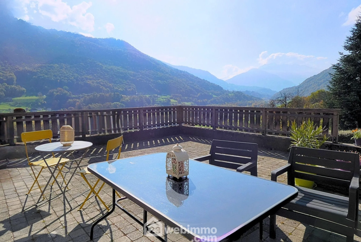 Appartement T4 en rez-de-jardin avec jardin à Marthod 
