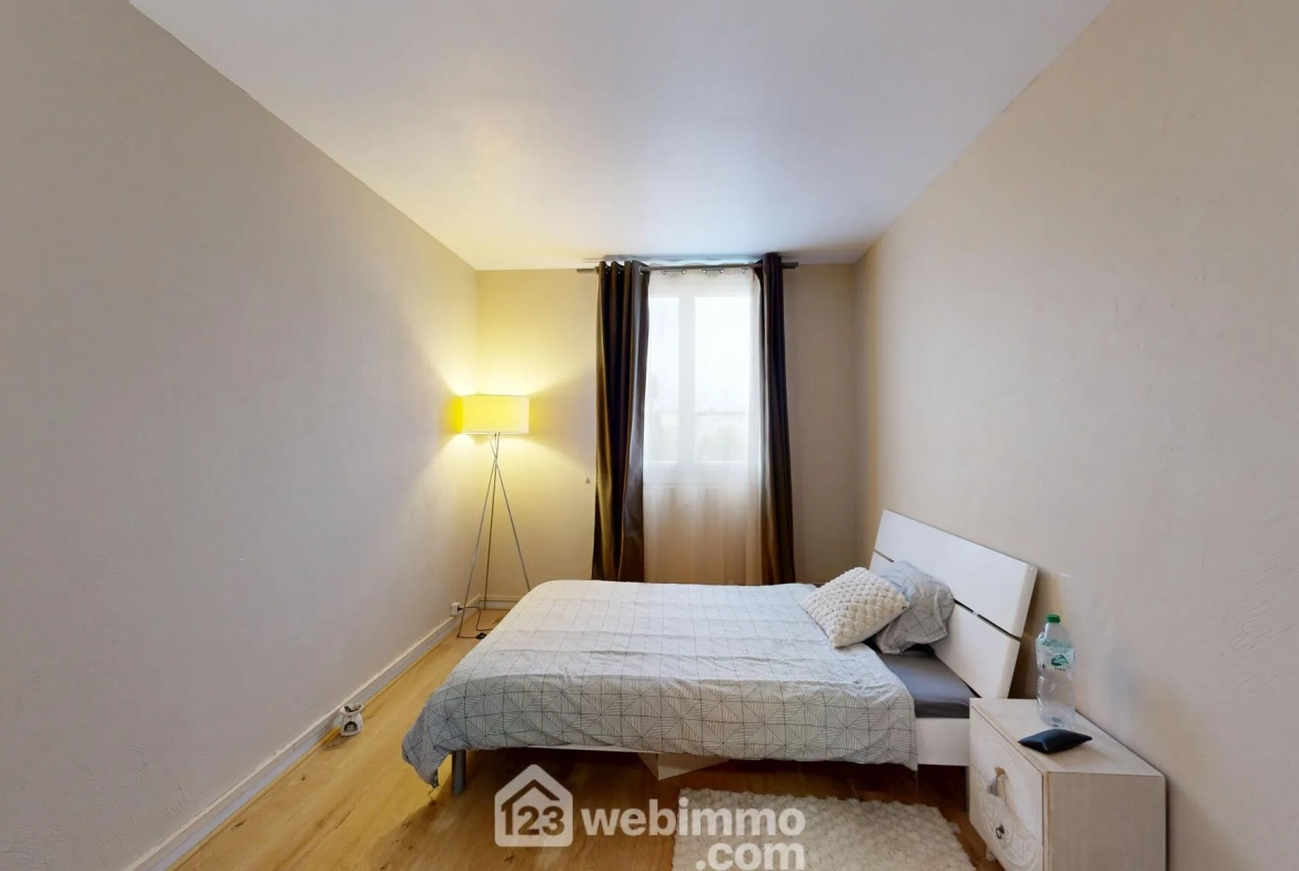 Appartement T4 à Compiègne avec revenu locatif de 1020€ par mois 