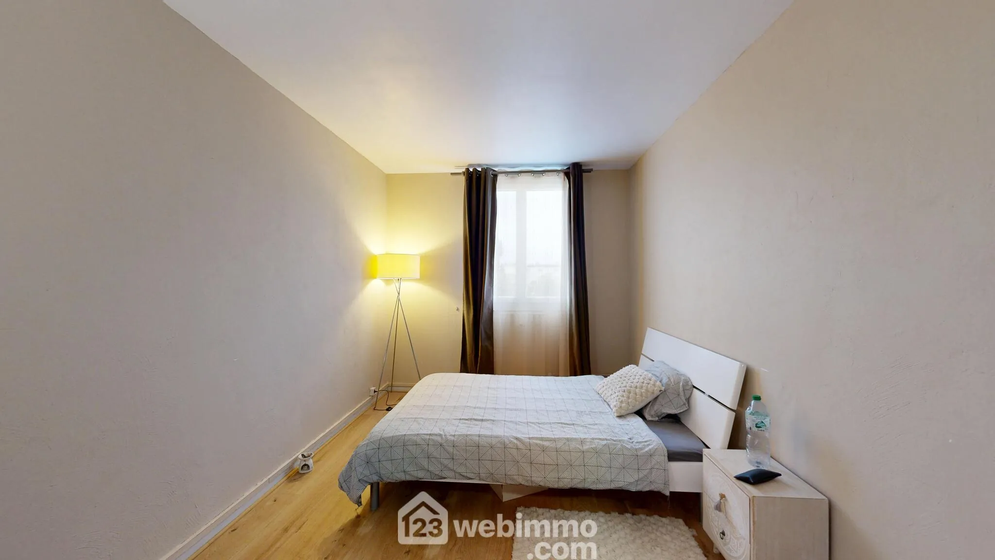 Appartement T4 à Compiègne avec revenu locatif de 1020€ par mois 
