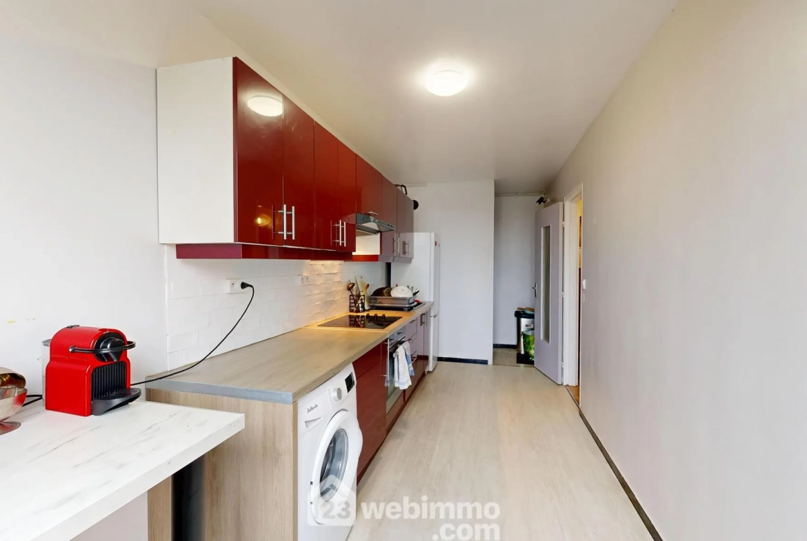 Appartement T4 à Compiègne avec revenu locatif de 1020€ par mois 