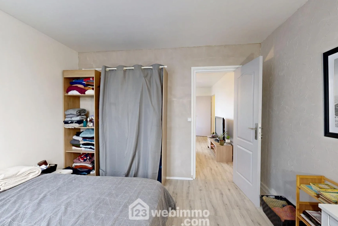 Appartement T4 à Compiègne avec revenu locatif de 1020€ par mois 