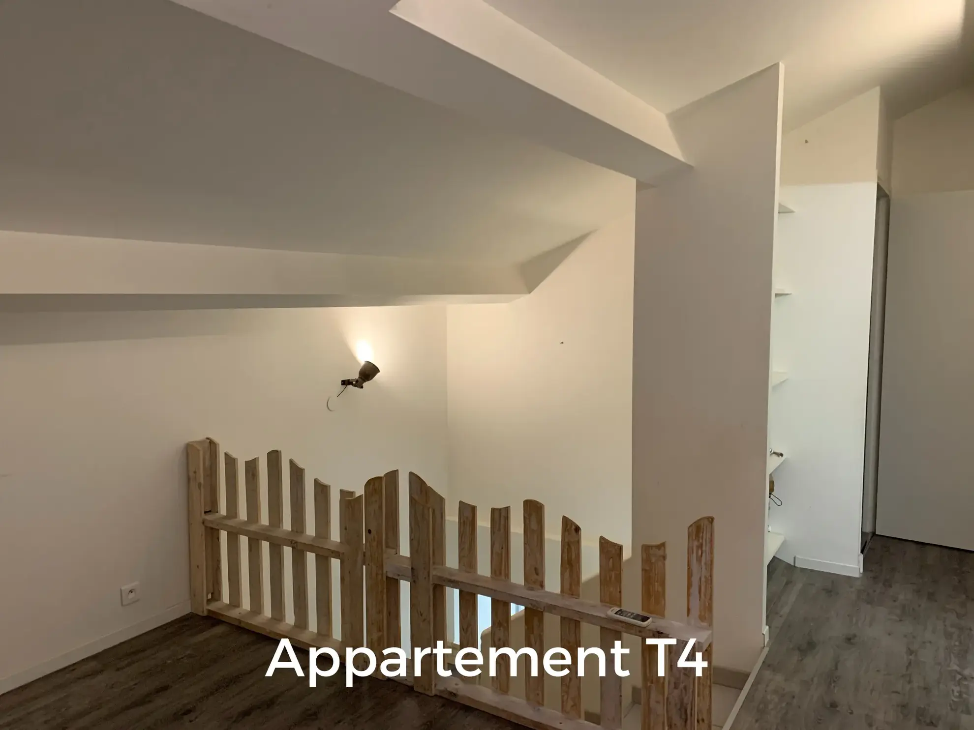 Immeuble à vendre à Les Arcs-sur-Argens avec 3 appartements rentables 
