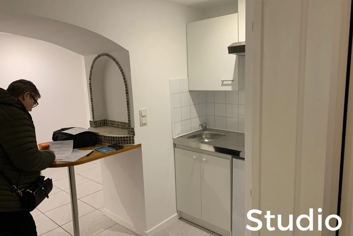 Immeuble à vendre à Les Arcs-sur-Argens avec 3 appartements rentables 