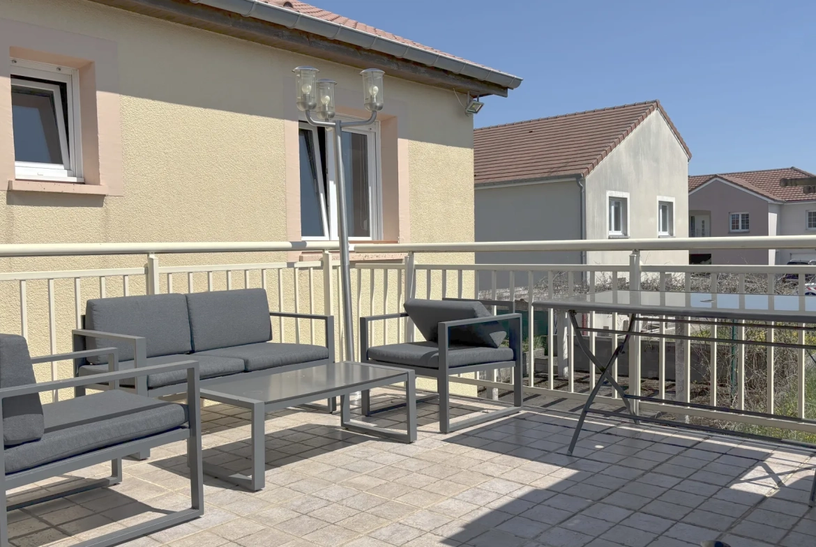 Maison 115 m² à Morhange avec 3 chambres, terrasse et garage 