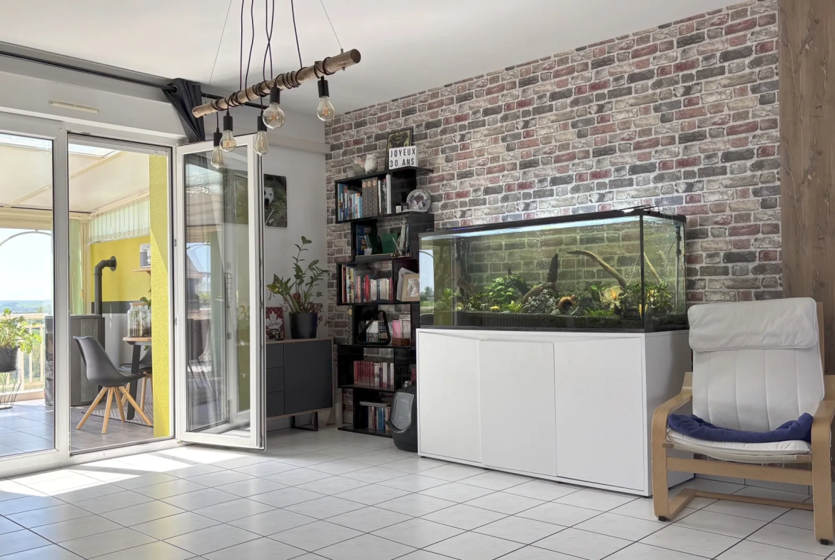 Maison 115 m² à Morhange avec 3 chambres, terrasse et garage 