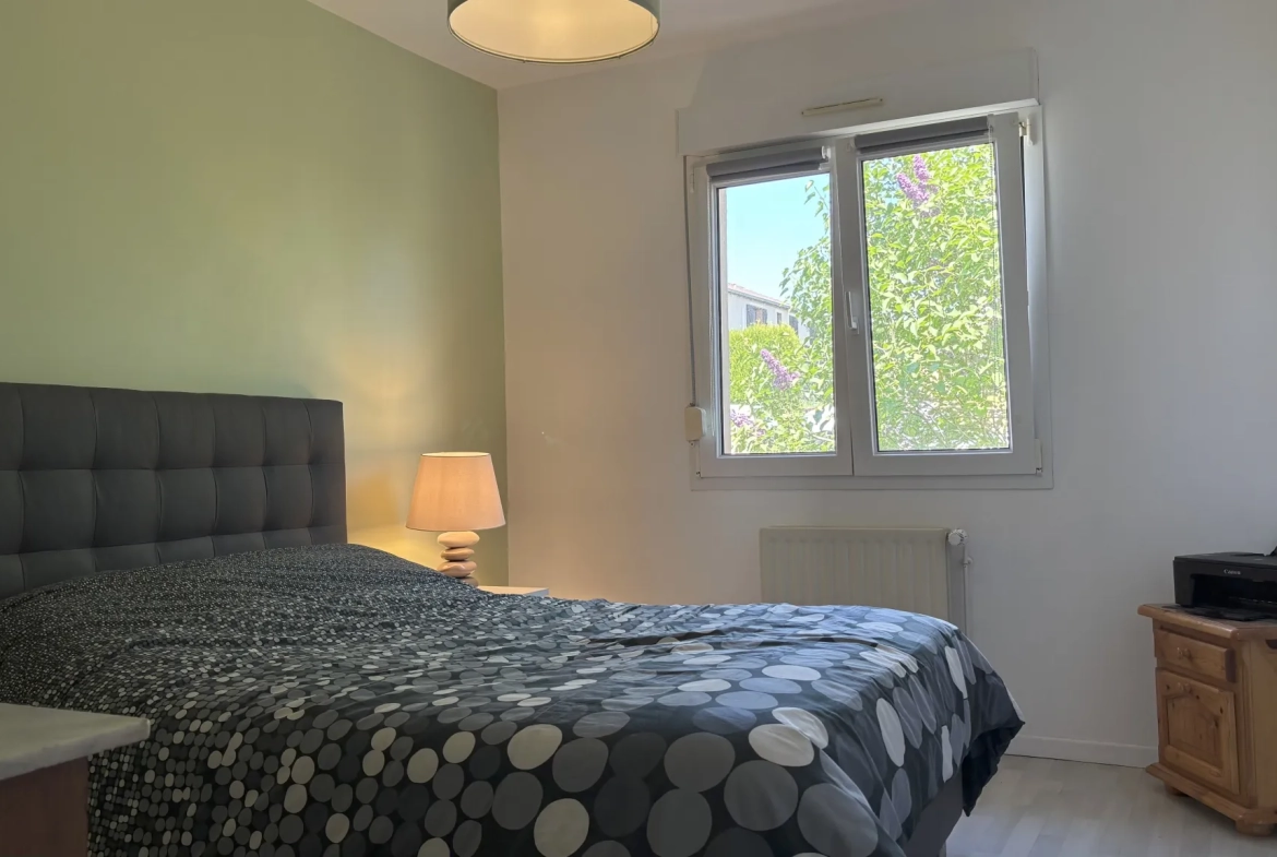 Maison 115 m² à Morhange avec 3 chambres, terrasse et garage 