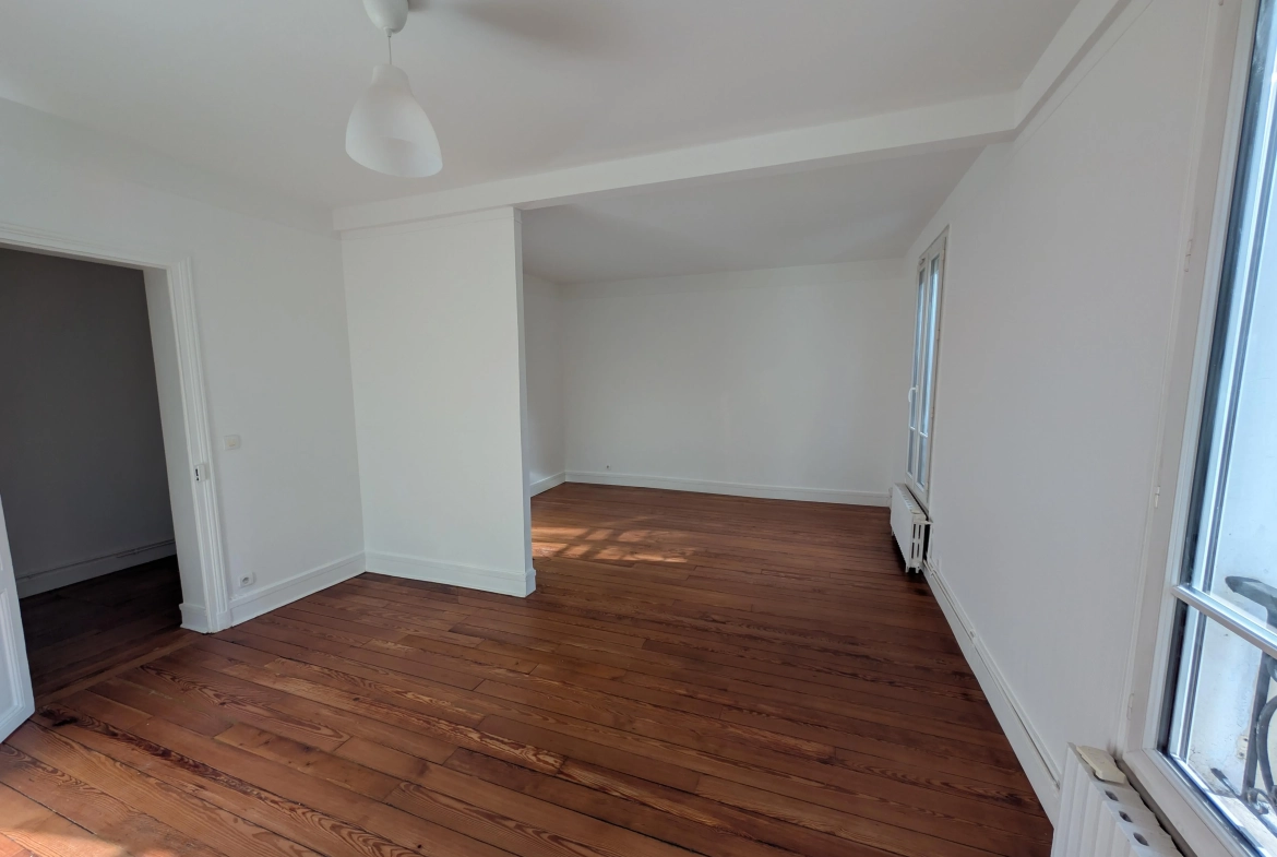 Charmant appartement de 2 pièces à Asnières-sur-Seine avec cave et charmant cachet ancien 