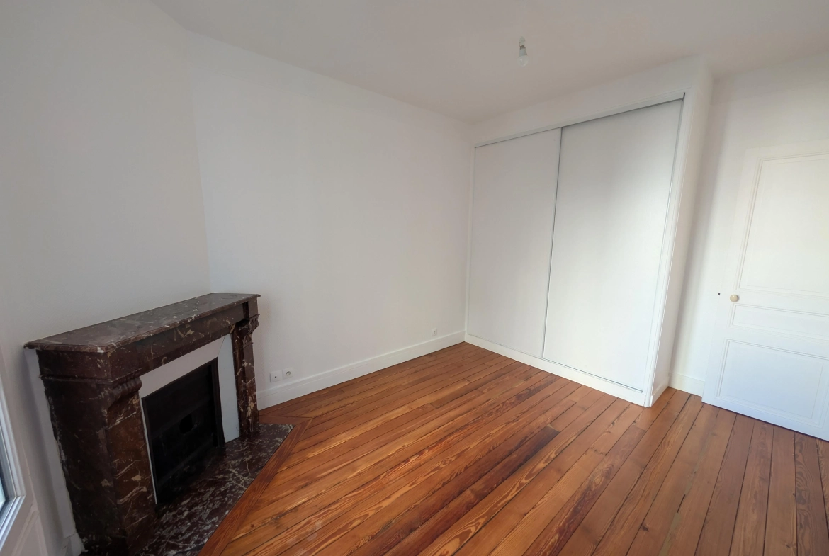 Charmant appartement de 2 pièces à Asnières-sur-Seine avec cave et charmant cachet ancien 