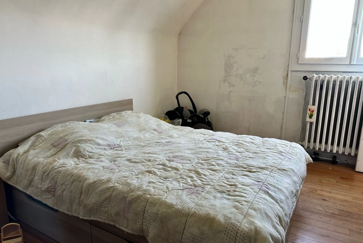 Maison de 80 m² avec terrain de 734 m² à Saint-Leu-D'Esserent 