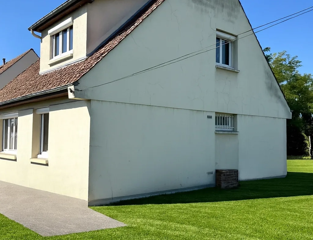Maison de 80 m² avec terrain de 734 m² à Saint-Leu-D'Esserent 