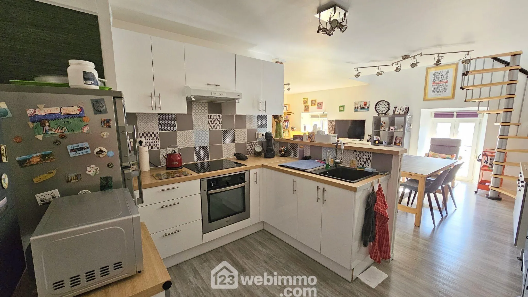 A vendre duplex lumineux de 69m² à Puiseaux, centre-ville 