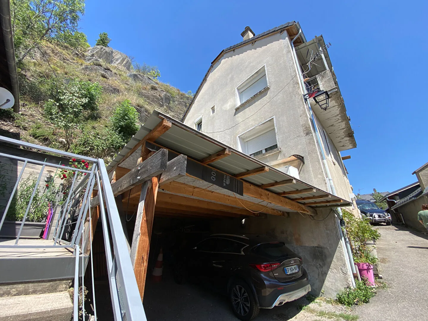 Maison de village avec vue imprenable sur Céüse à La Roche des Arnauds 