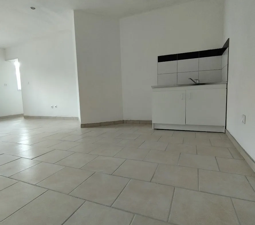 Belle maison individuelle de 61 m² à Saint-Pol-sur-Ternoise avec gros potentiel 