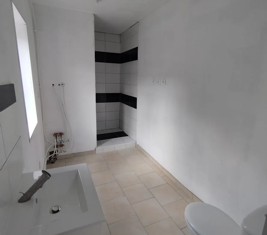 Belle maison individuelle de 61 m² à Saint-Pol-sur-Ternoise avec gros potentiel 