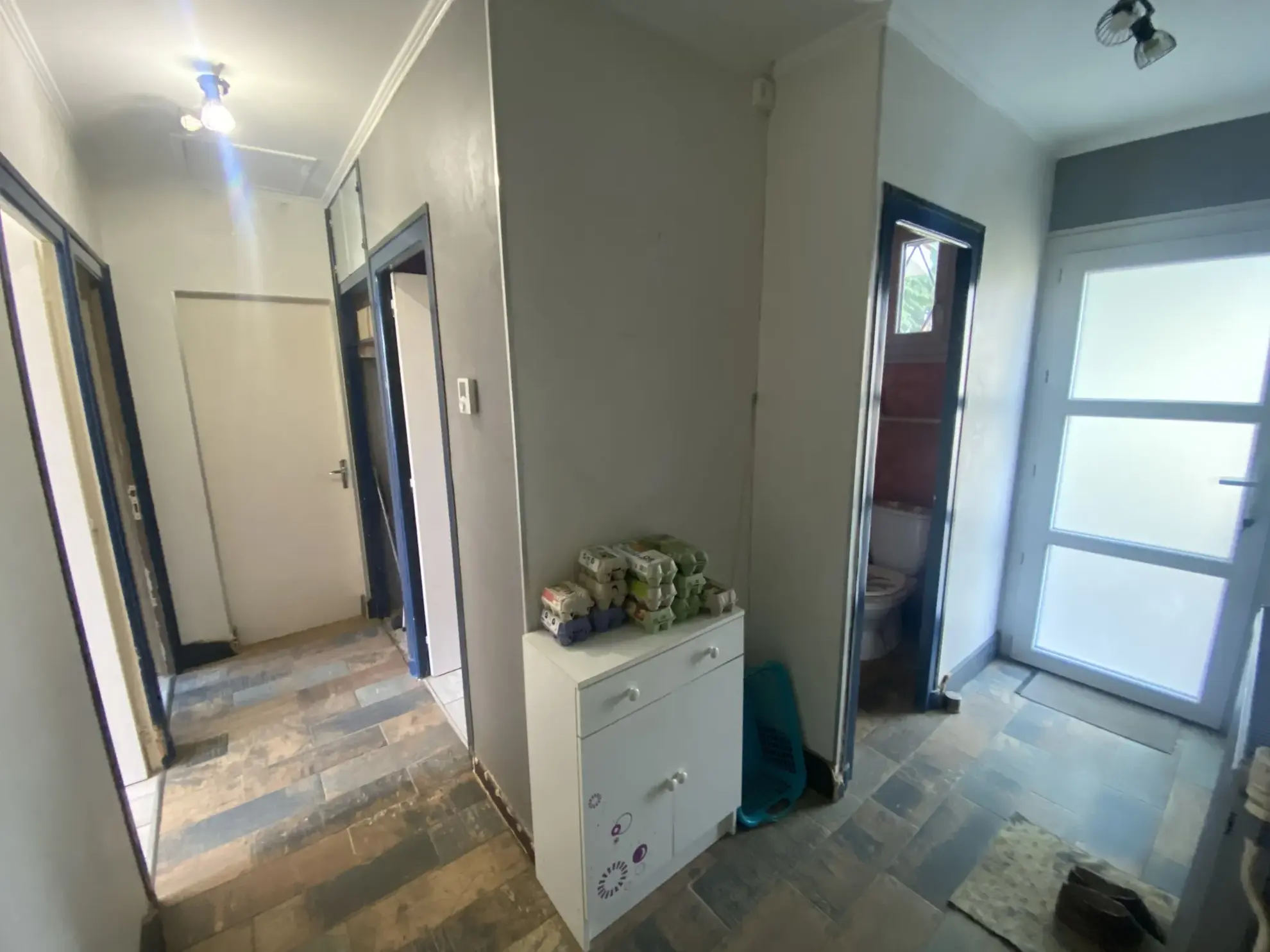 Maison de plain-pied avec dépendances sur 1 hectare à Monségur 