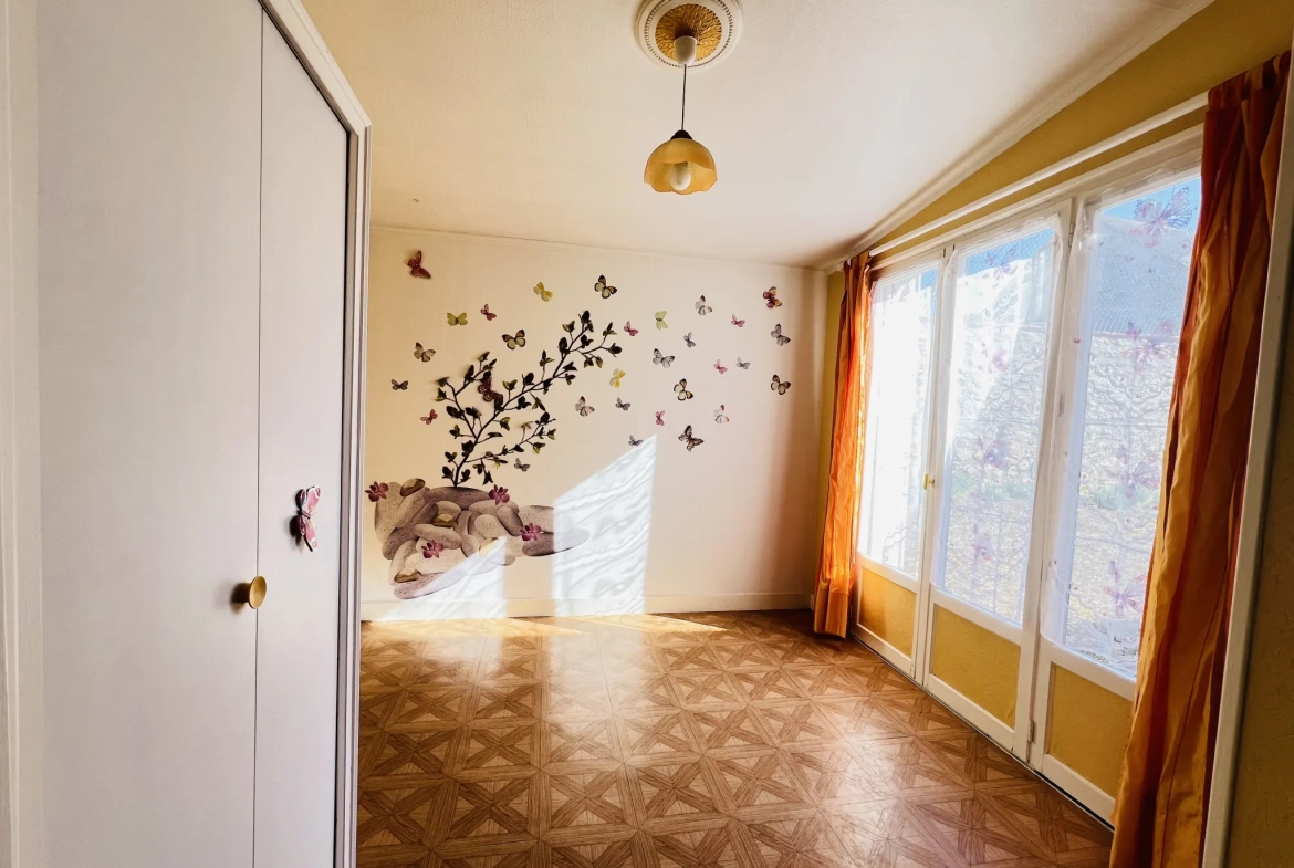 Longère avec grange, jardin et potentiel d’aménagement à Aunay-sous-Auneau 