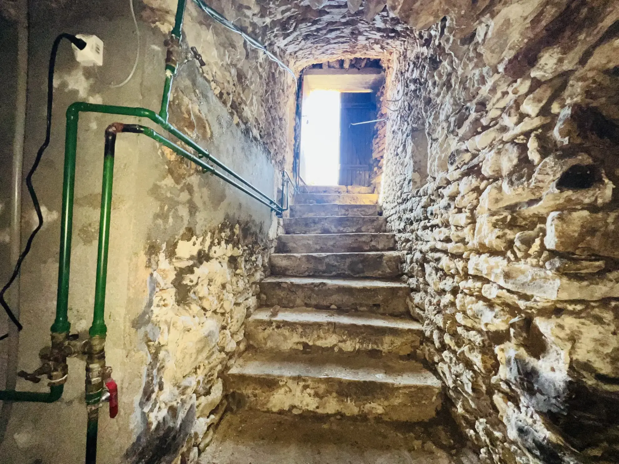 Longère avec grange, jardin et potentiel d’aménagement à Aunay-sous-Auneau 