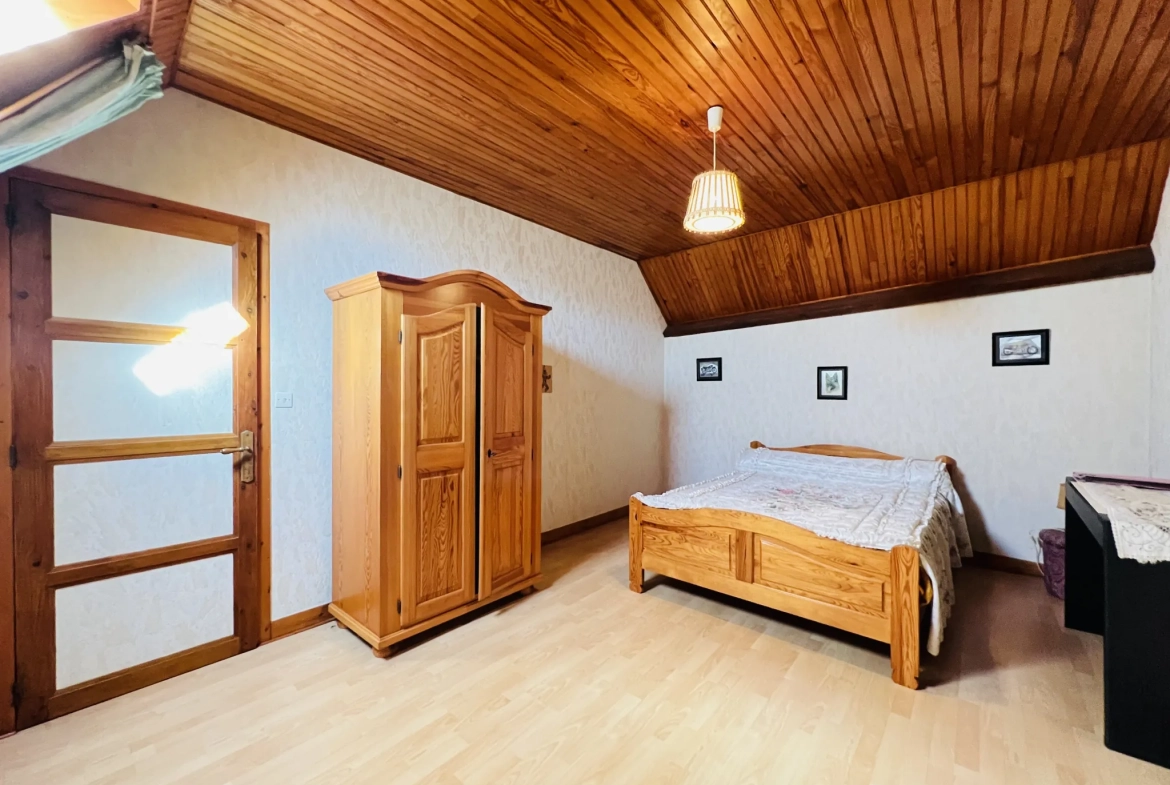 Longère avec grange, jardin et potentiel d’aménagement à Aunay-sous-Auneau 