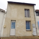 Maison à rénover de 2 chambres sur parcelle de 207 m² à Saint-Michel-Chef-Chef