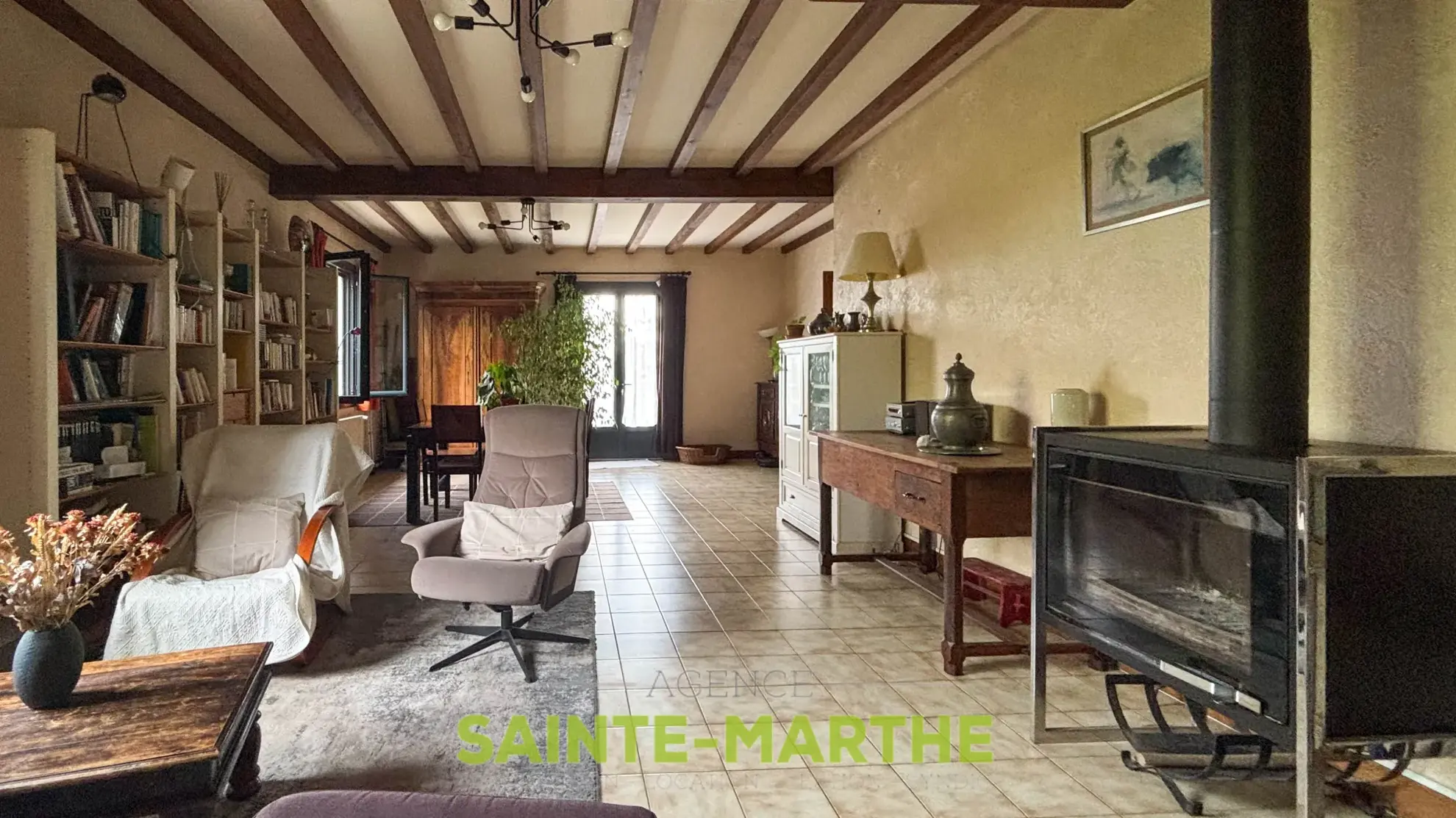 Villa à Bessines de 142 m² avec grand terrain et garage - 3 chambres 