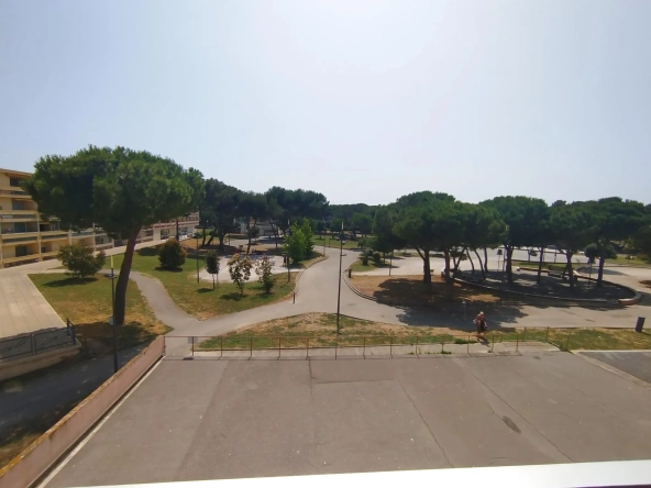 Appartement T1 avec Balcon et Vue sur le Parc Charles de Gaulle à Balaruc-les-Bains
