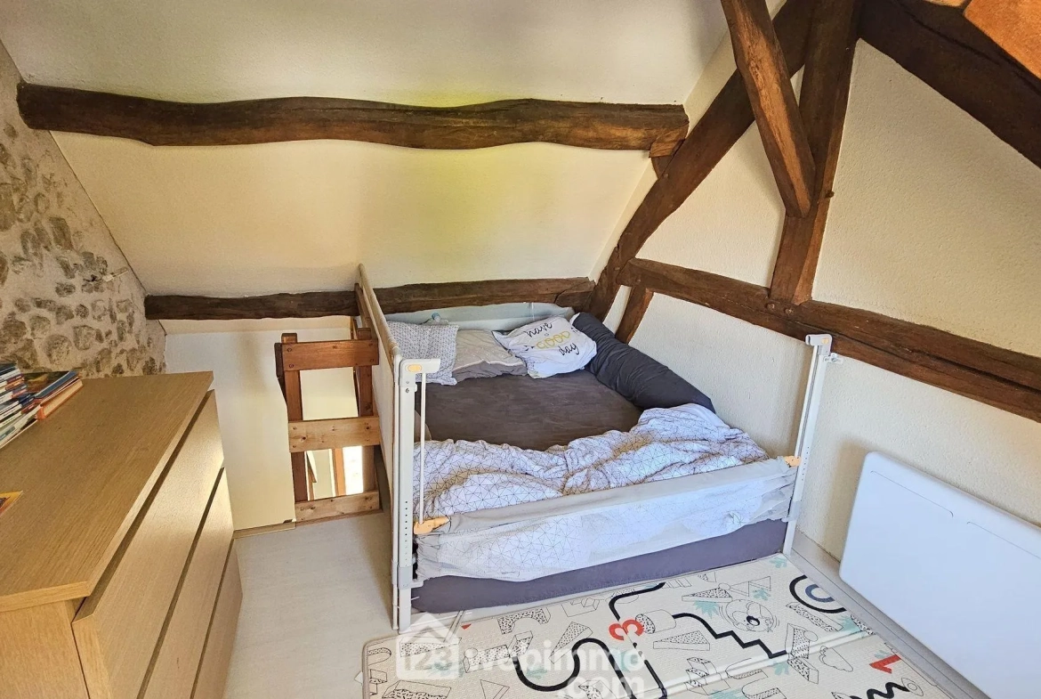 Charmante maison en pierre avec jardin à Moigny-sur-École - Calme et luminosité 