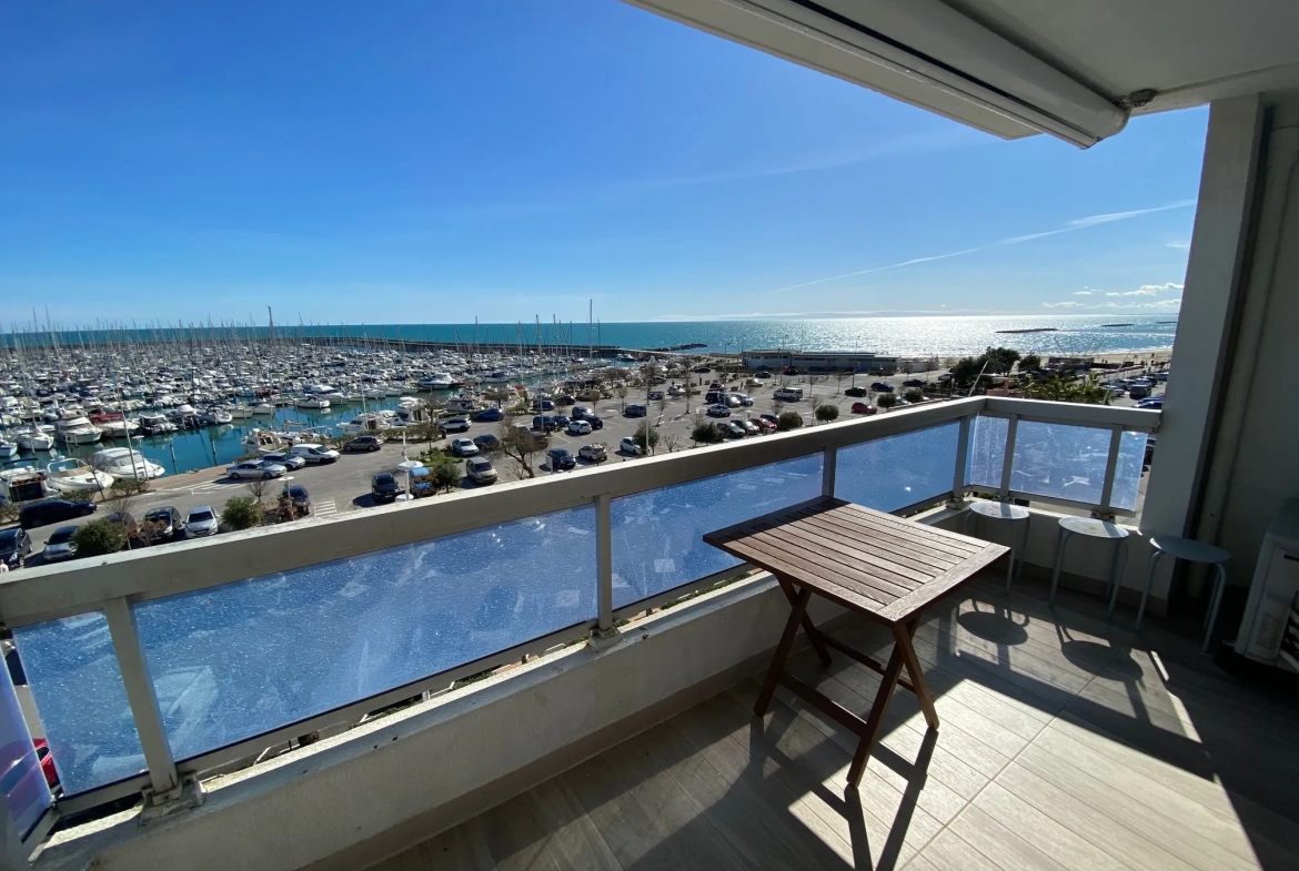 Charmant appartement deux pièces avec terrasse vue mer à Palavas-les-Flots 