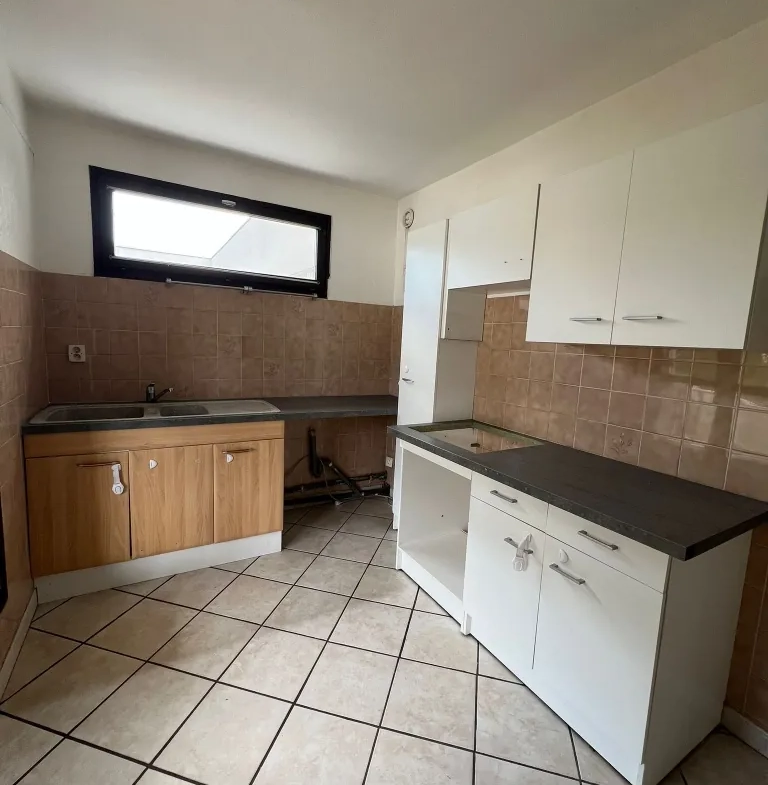 Appartement T2 lumineux avec terrasse et vue sur Chamrousse à Vizille (38) 