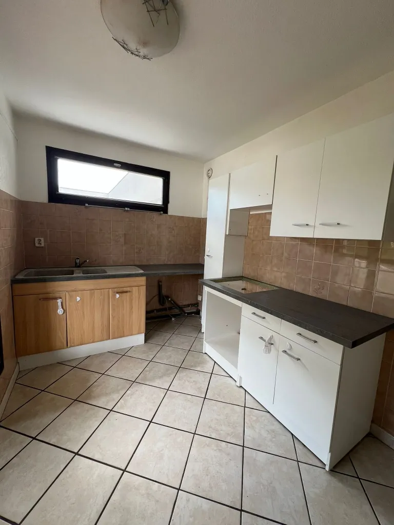 Appartement T2 lumineux avec terrasse et vue sur Chamrousse à Vizille (38) 